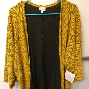 LuLaRoe large Lindsay